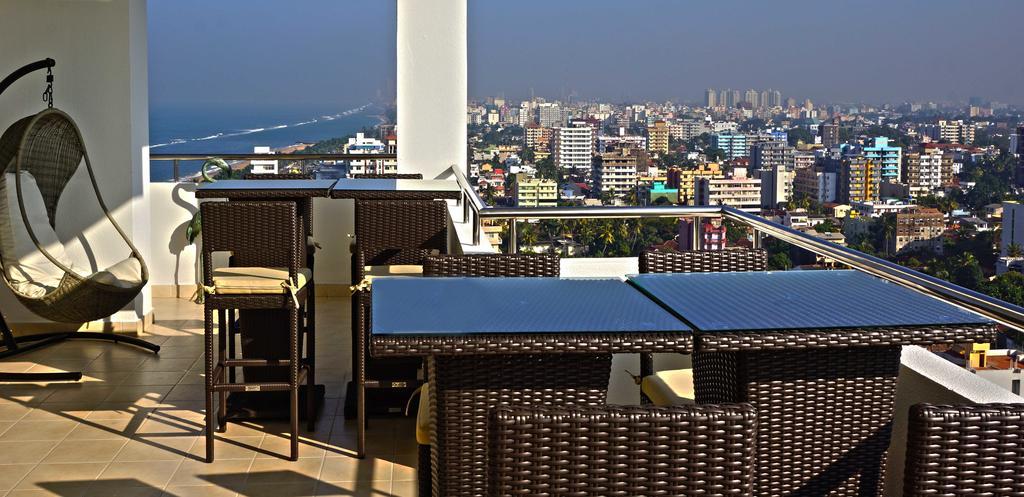 Апартаменти The Penthouse Above Sea Dehiwala-Mount Lavinia Екстер'єр фото