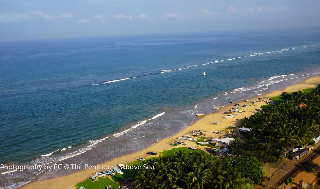 Апартаменти The Penthouse Above Sea Dehiwala-Mount Lavinia Екстер'єр фото