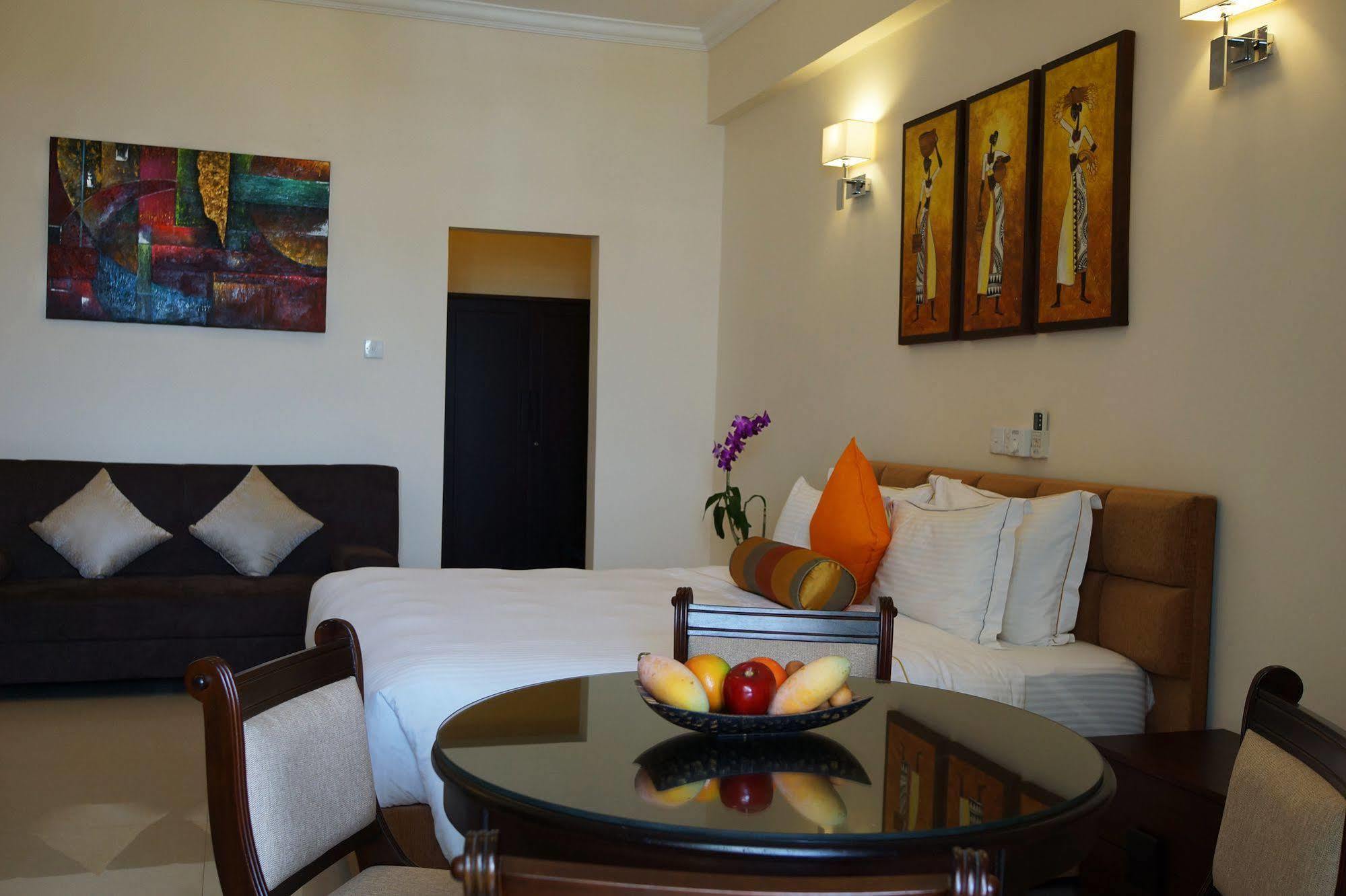Апартаменти The Penthouse Above Sea Dehiwala-Mount Lavinia Екстер'єр фото