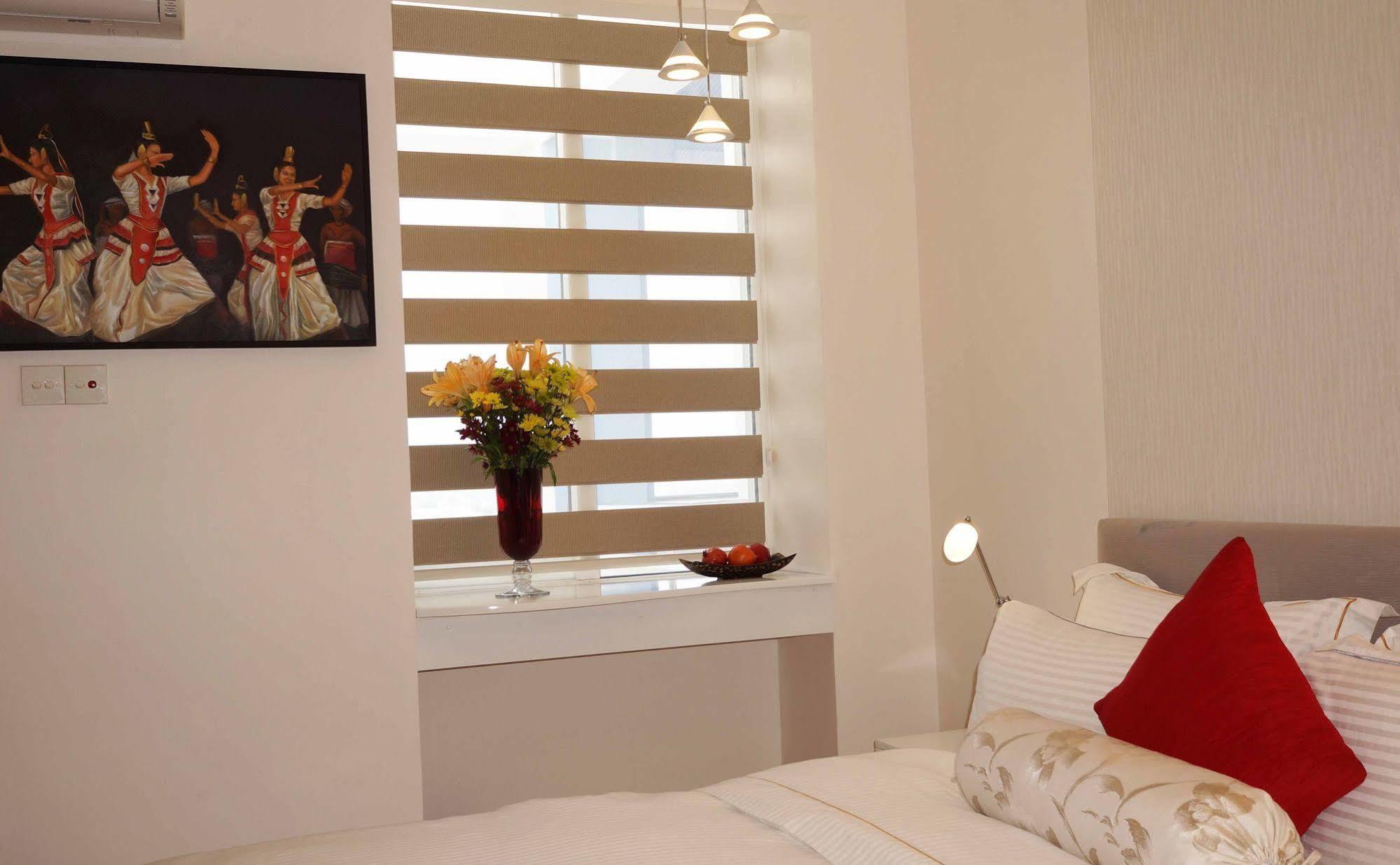 Апартаменти The Penthouse Above Sea Dehiwala-Mount Lavinia Екстер'єр фото